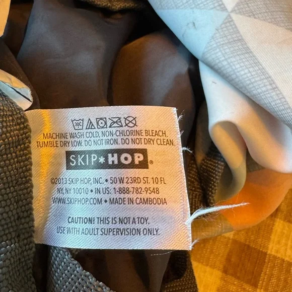 Baby/Toddler Shopping Cart Seat Cover with Straps - Skip Hop Brand - Picture 2 of 2